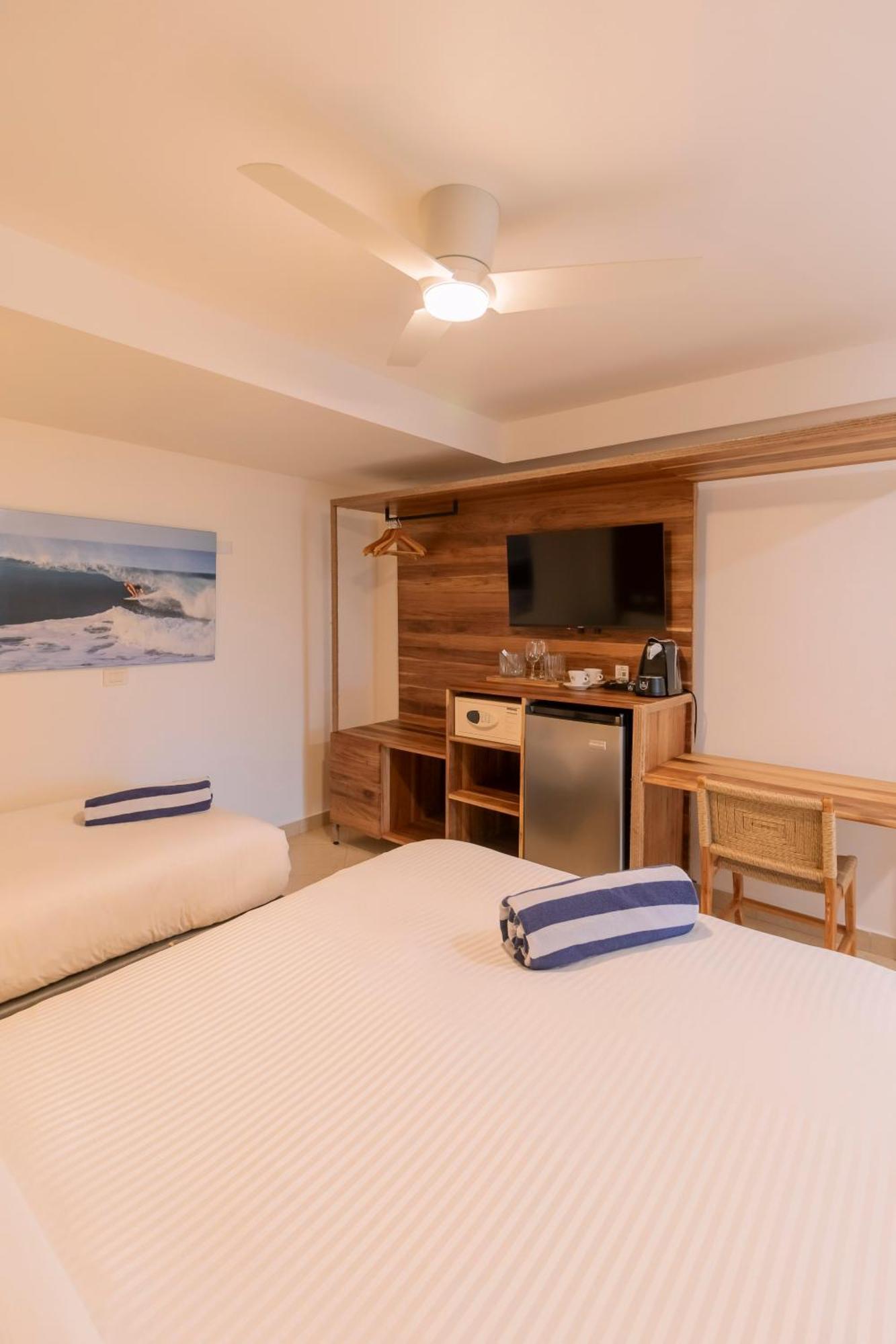 Hotel Santa Teresa By The Beach Playa Santa Teresa  Экстерьер фото